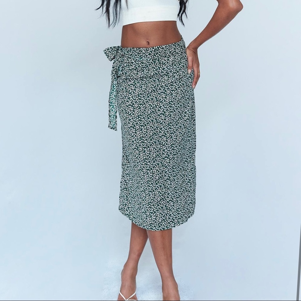 Floral Wrap MIDI Skirt